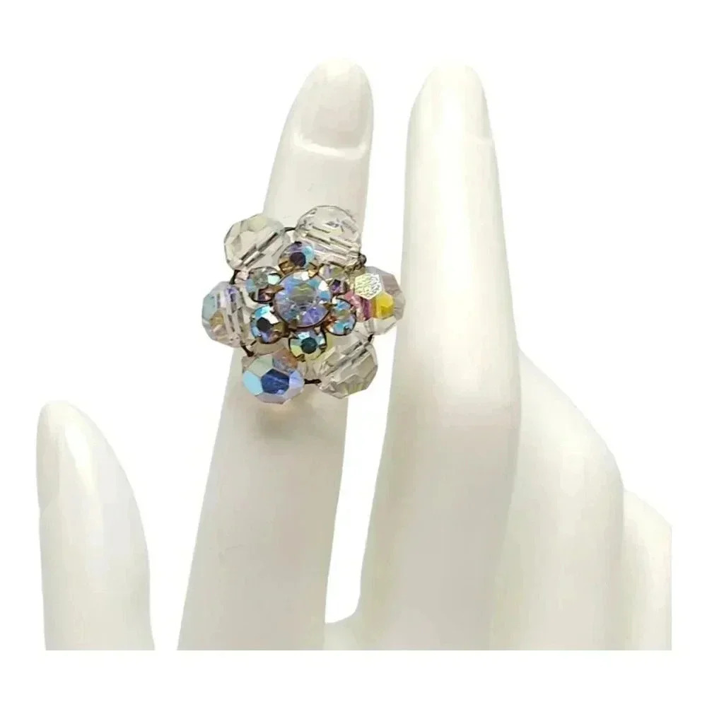Faceted Crystal Beaded Rhinestones Flower Cocktail Ring Silver Tone Vintage 3.5
